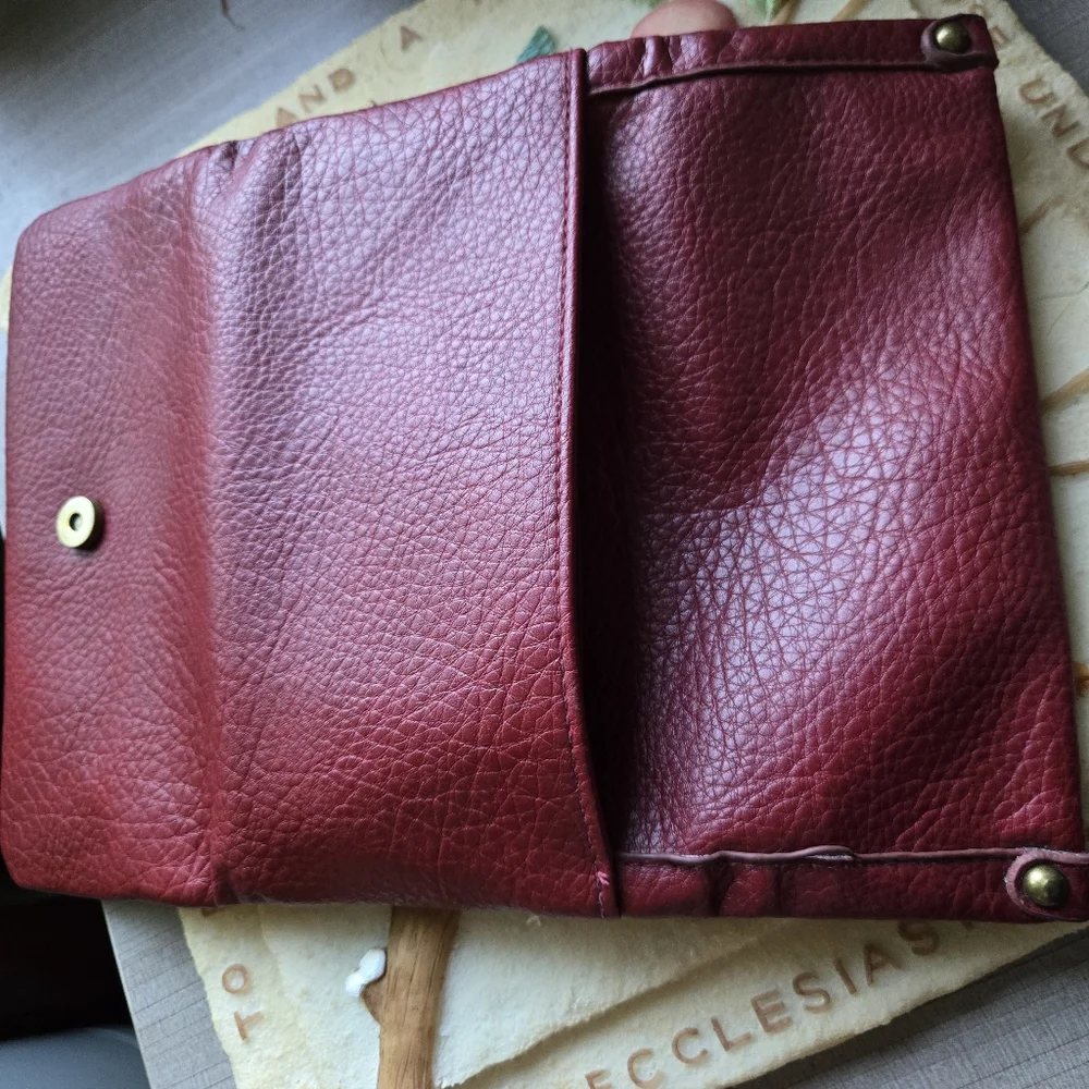 Elegant Burgundy Soft Leather Wallet